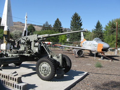 War Memorial in Bridgeport, Washington